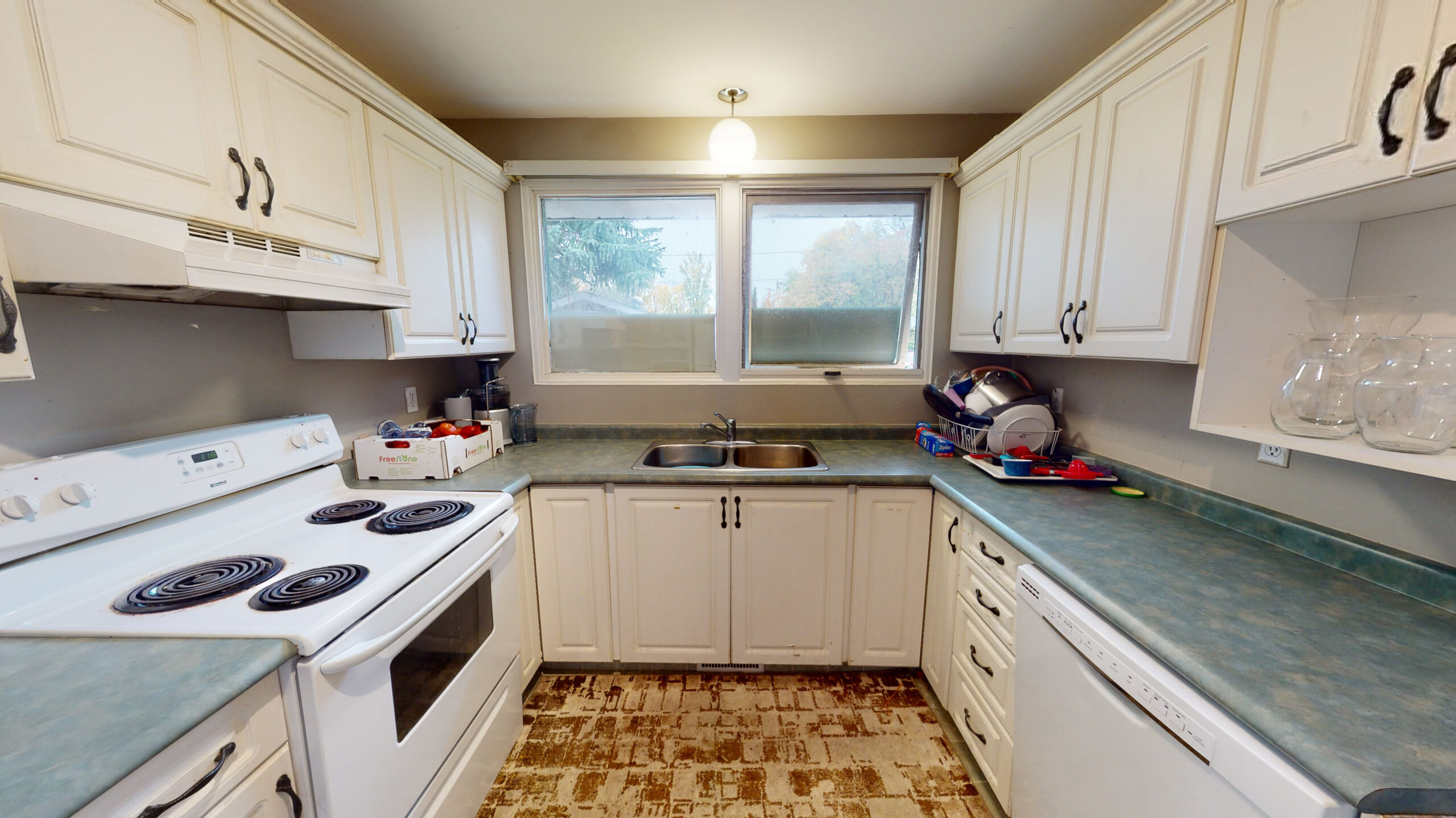 5922 West Park Cres.Red Deer - Image 6