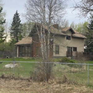 Amazing Acreage on the Edge of Blackfalds